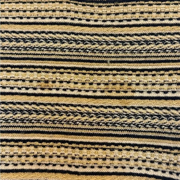 ST. JOHN SANTANA KNIT Tank Sleeveless Shell Gold Metallic Sz Small FLAWED - Picture 2 of 6